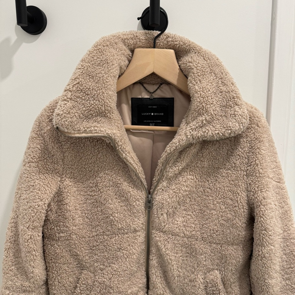 Lucky Brand Tan Teddy Zip Up Jacket - Size XS - Picture 11 of 15